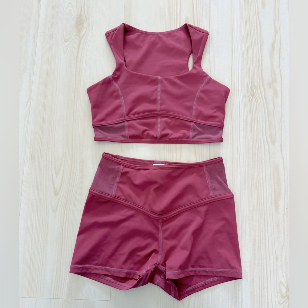 Honeycut Dance Set (Top/Bottom)